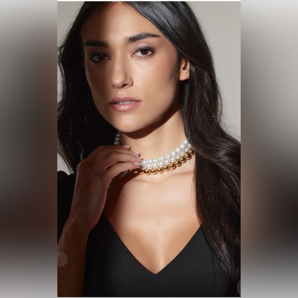 (59)New Francesca’s Luxe 14K Gold Plated Metal Pearl Collar Statement Necklace - Picture 2 of 5